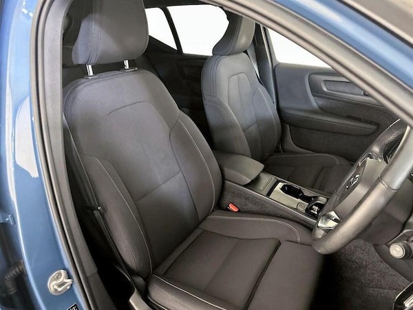 Used Volvo XC40 2022 for sale - 76209429: Photo 13