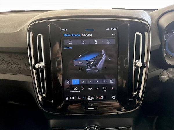 Used Volvo XC40 2022 for sale - 76209429: Photo 23