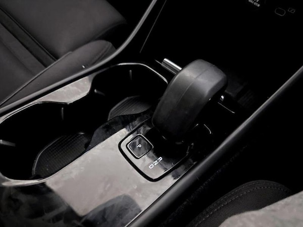 Used Volvo XC40 2022 for sale - 76209429: Photo 25