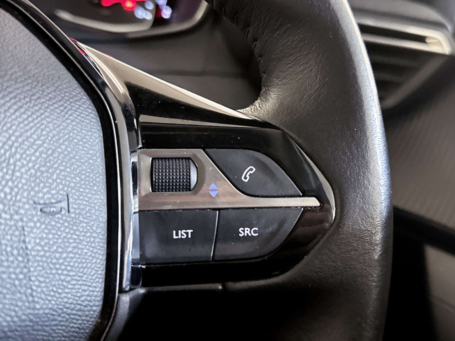 Used Peugeot 2008 2021 for sale - 77247821: Photo 19