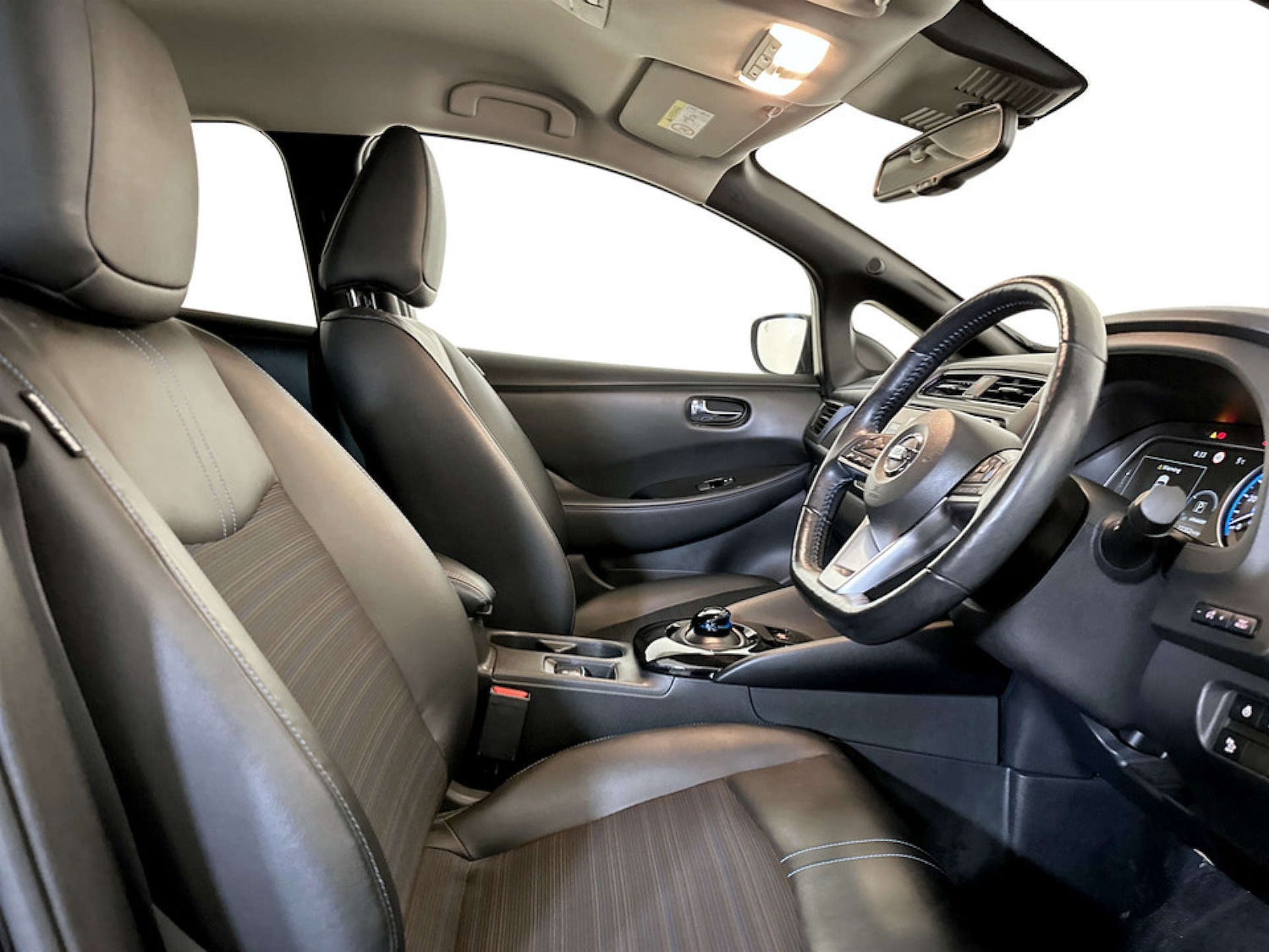 Used Nissan Leaf 2020 for sale - 77357555: Photo 13