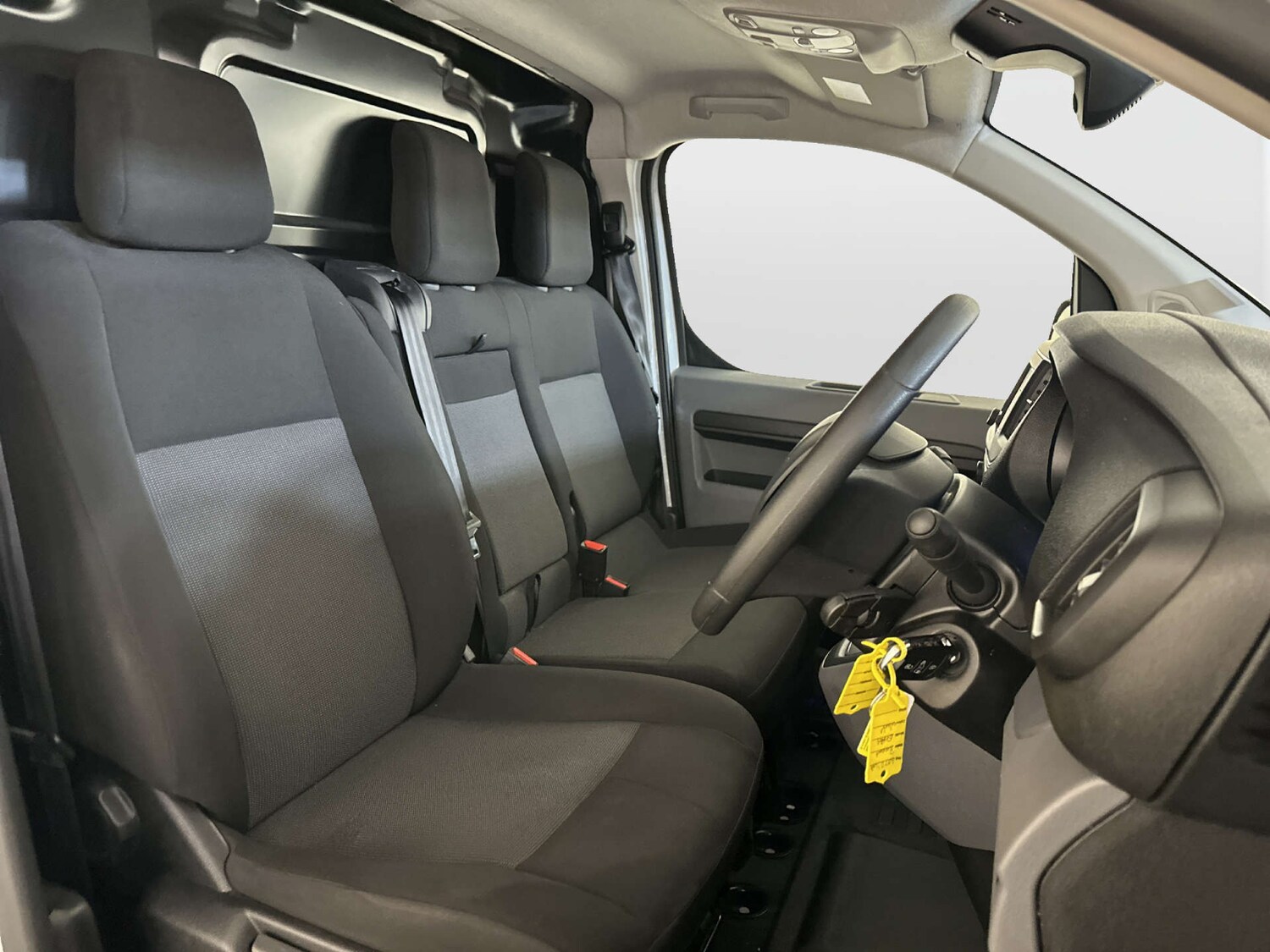 Used Peugeot e-Expert 2022 for sale - 78003893: Photo 13