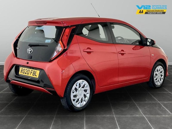 Used Toyota AYGO 2020 for sale - 76222627: Photo 10