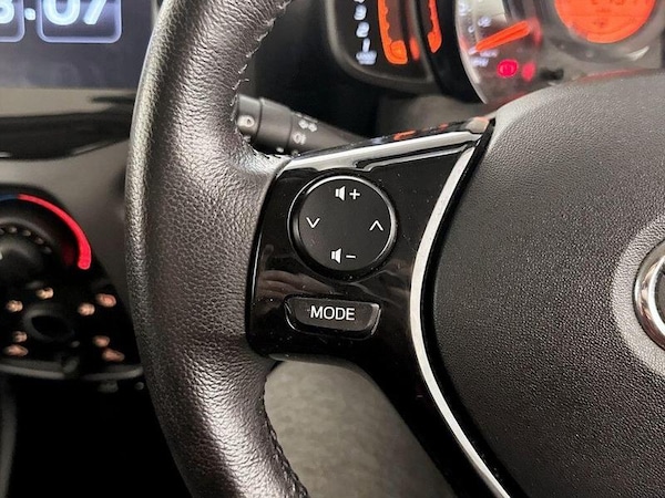 Used Toyota AYGO 2020 for sale - 76222627: Photo 17
