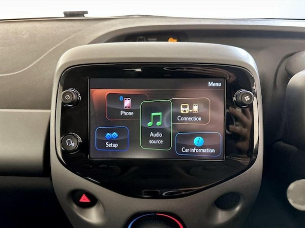 Used Toyota AYGO 2020 for sale - 76222627: Photo 22