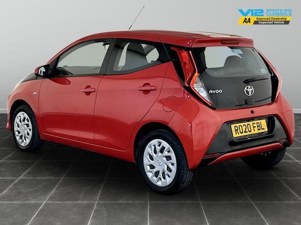 Used Toyota AYGO 2020 for sale - 76222627: Photo 8