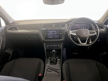 Used Volkswagen Tiguan Allspace 2022 for sale - 75880952: Photo