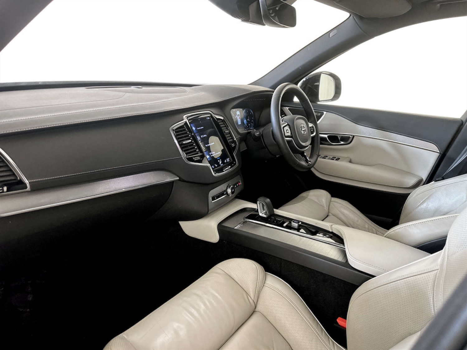 Used Volvo XC90 2022 for sale - 77303952: Photo 12