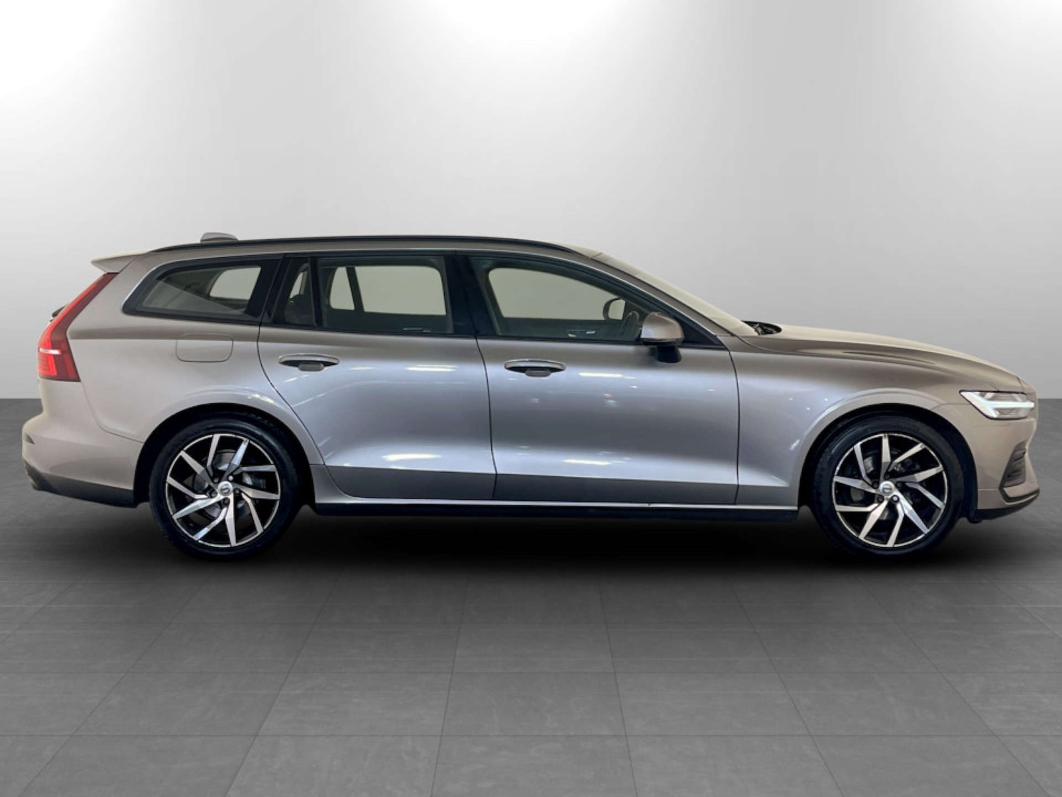 Used Volvo V60 2020 for sale - 77227736: Photo 11