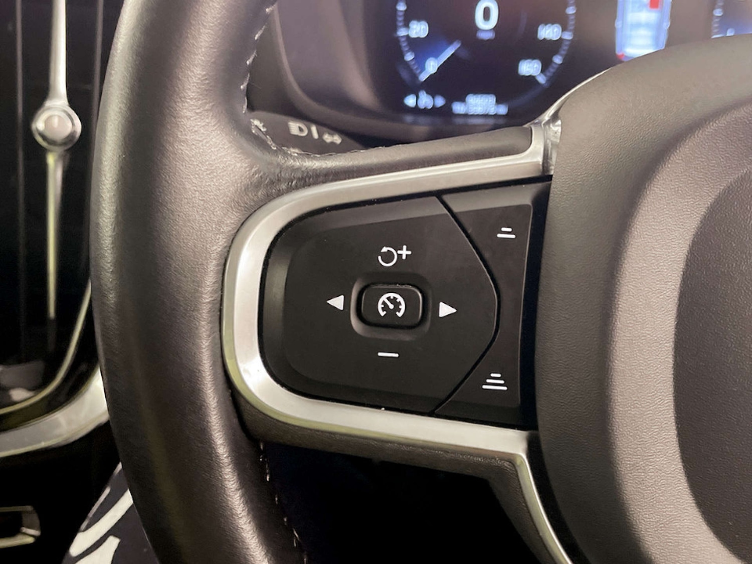 Used Volvo V60 2020 for sale - 77227736: Photo 17