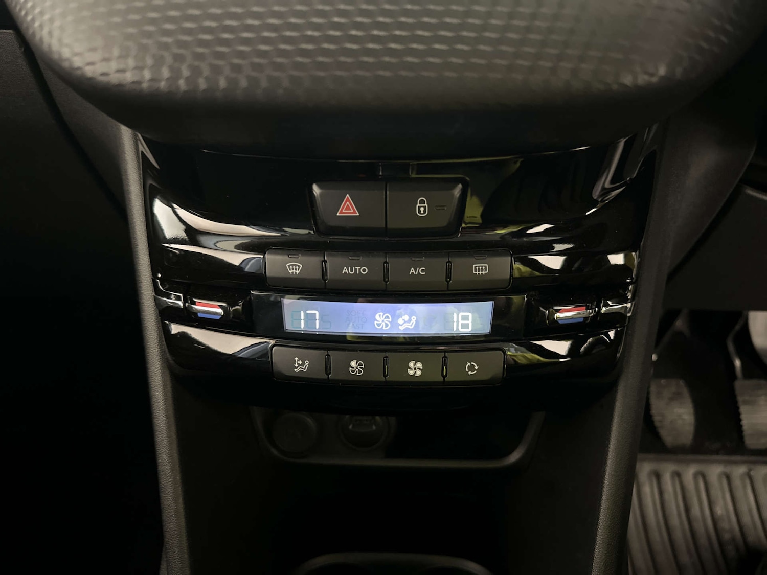 Used Peugeot 208 2019 for sale - 78011133: Photo 24