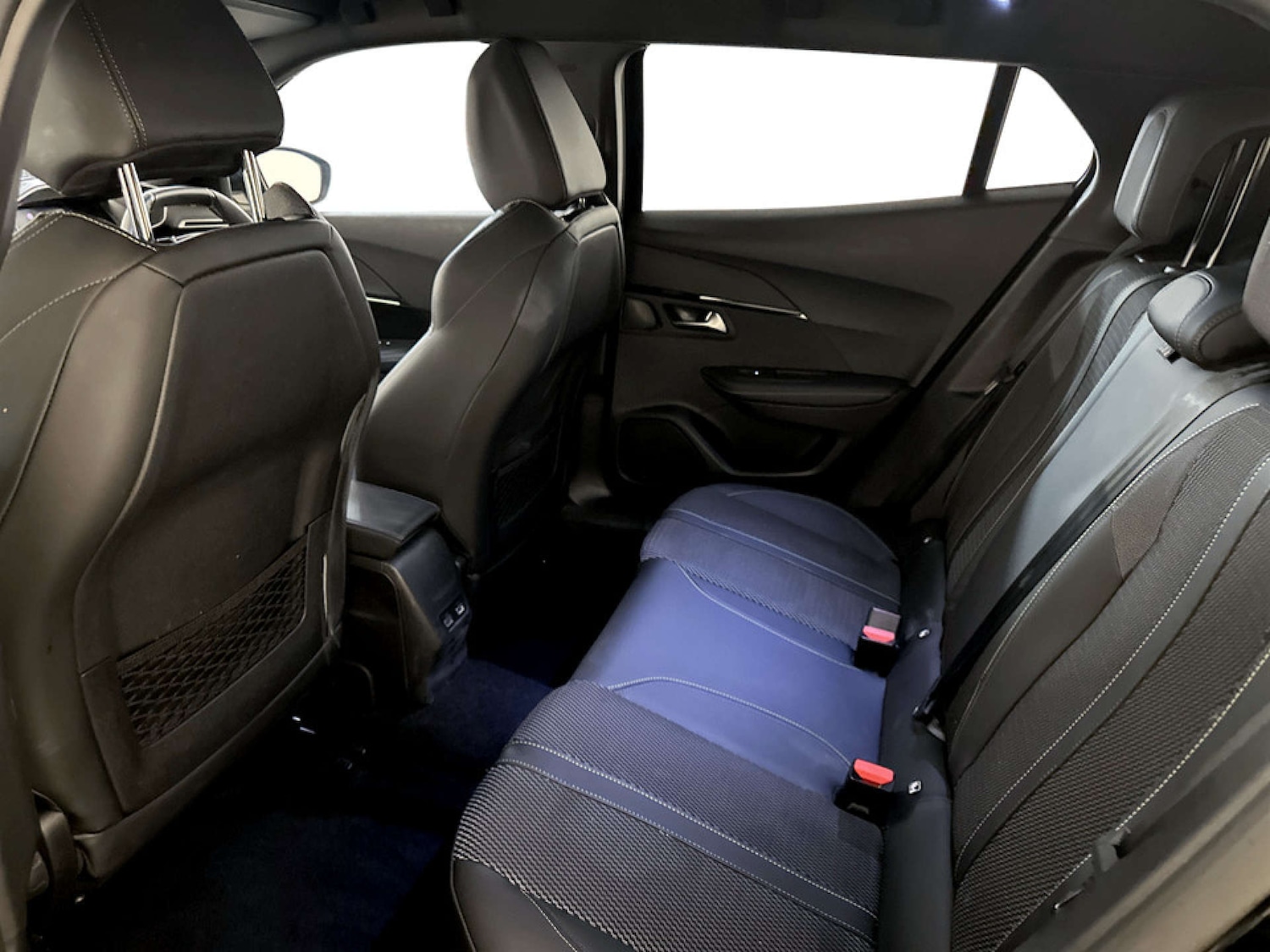 Used Peugeot 2008 2023 for sale - 77276701: Photo 14