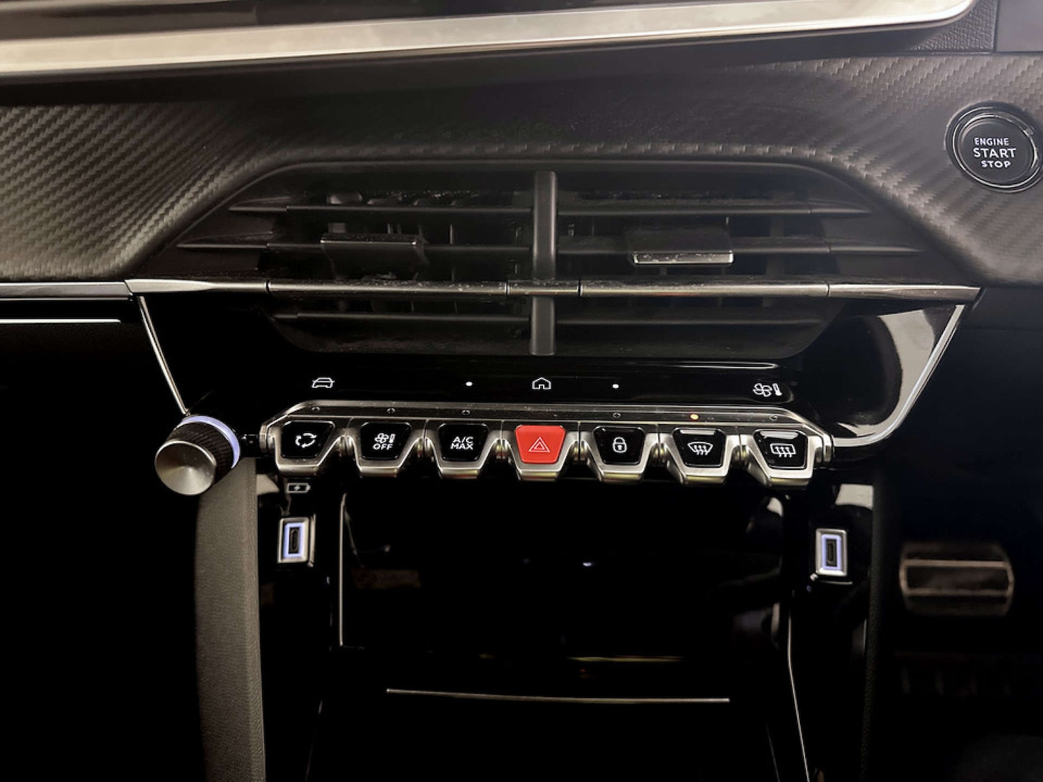 Used Peugeot 2008 2023 for sale - 77276701: Photo 25