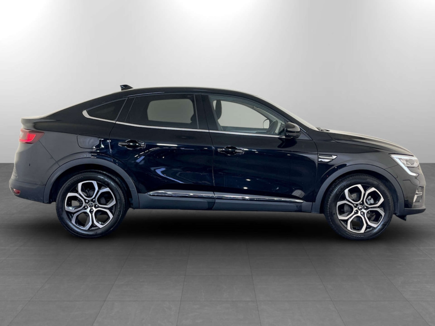 Used Renault Arkana 2023 for sale - 77185217: Photo 11