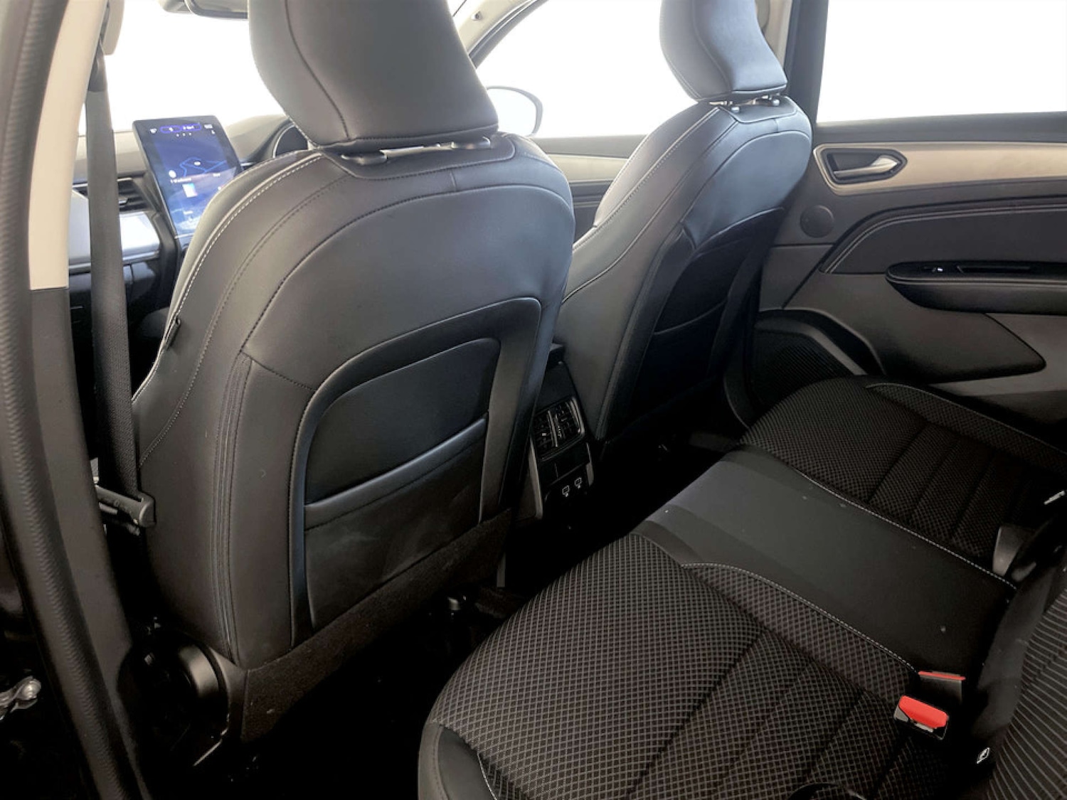 Used Renault Arkana 2023 for sale - 77185217: Photo 14