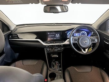 Used Kia Niro 2021 for sale - 76449282: Photo