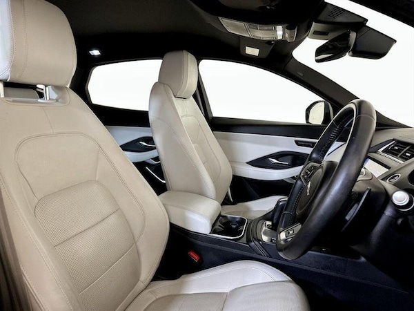 Used Jaguar E-Pace 2019 for sale - 76322355: Photo 13
