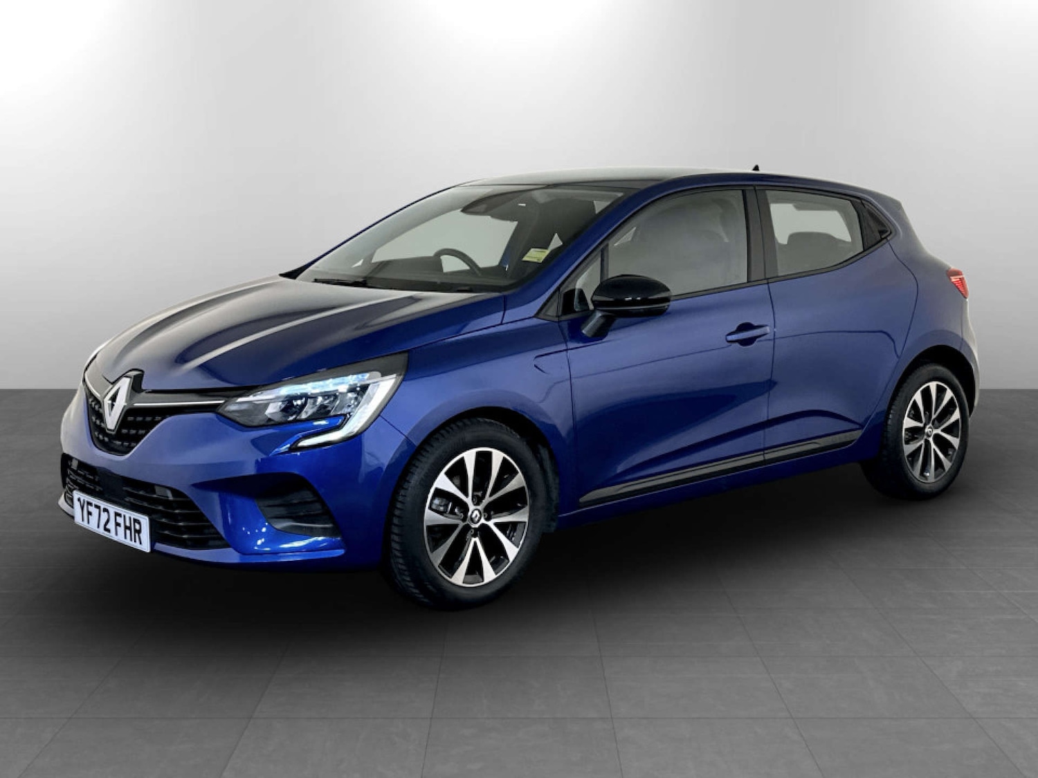 Used Renault Clio 2023 for sale - 77766864: Photo 6