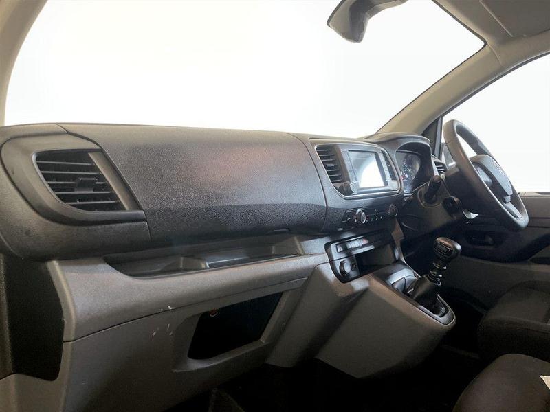 Used Vauxhall Vivaro 2022 for sale - 76352232: Photo 12