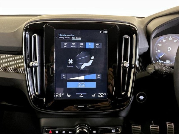 Used Volvo XC40 2021 for sale - 76332470: Photo 23