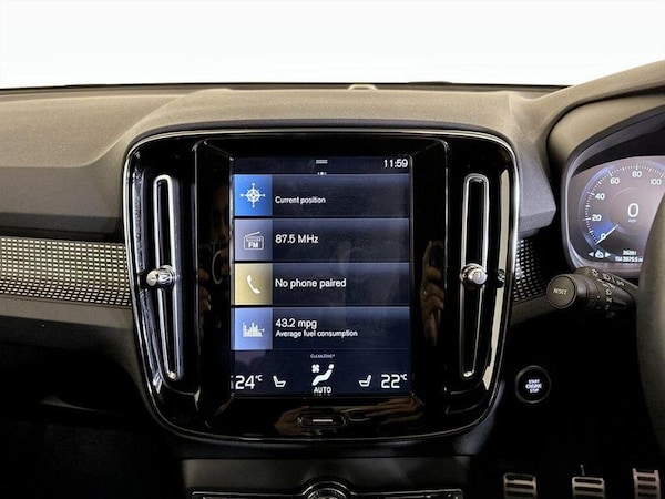 Used Volvo XC40 2021 for sale - 76332470: Photo 24
