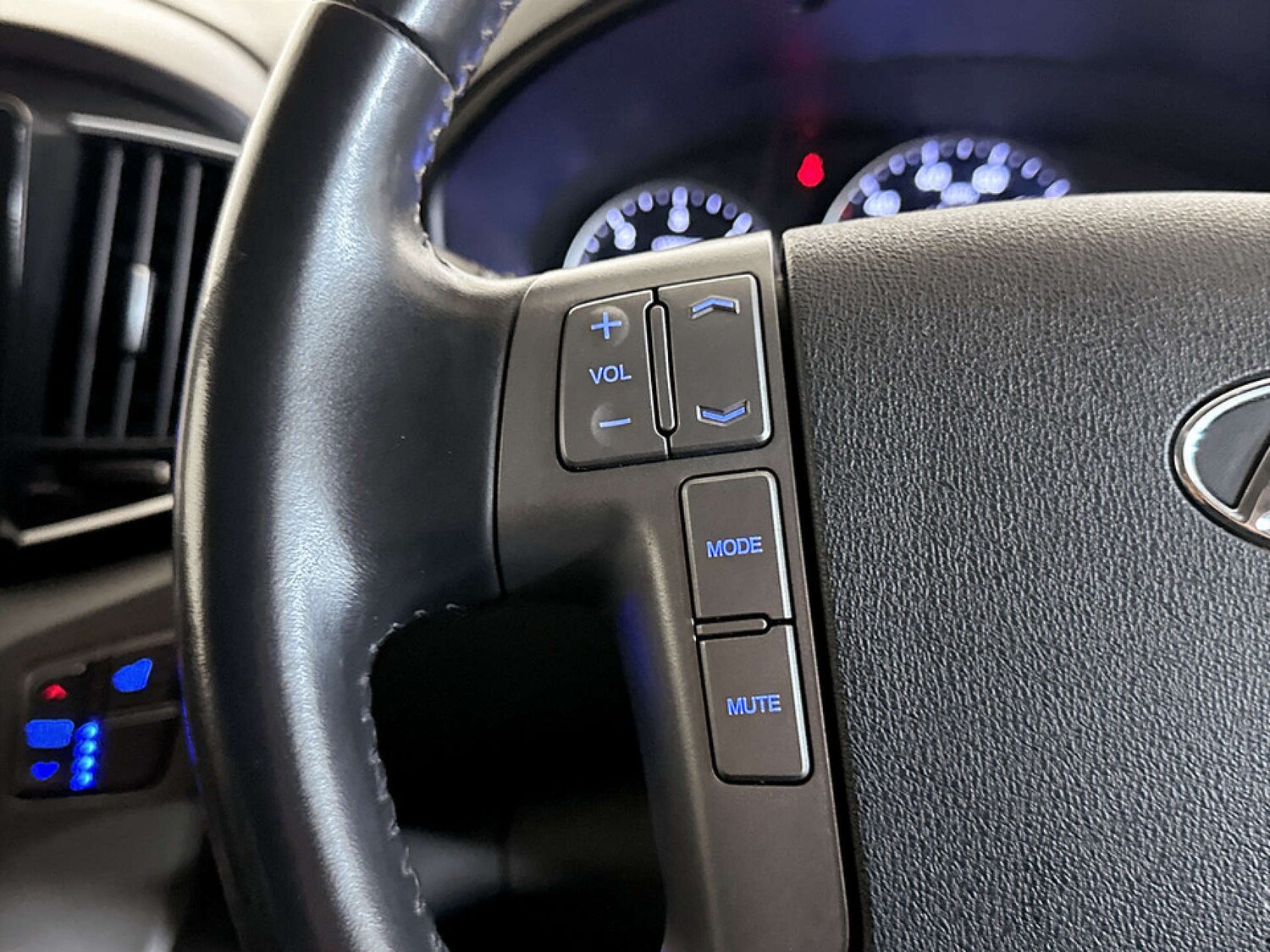 Used Hyundai i800 2018 for sale - 77535163: Photo 17