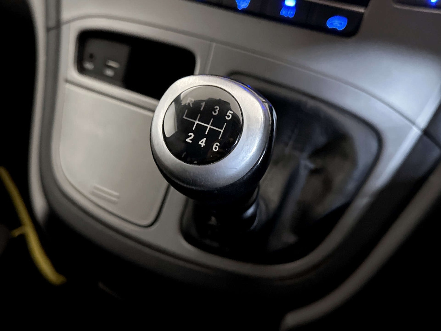 Used Hyundai i800 2018 for sale - 77535163: Photo 26