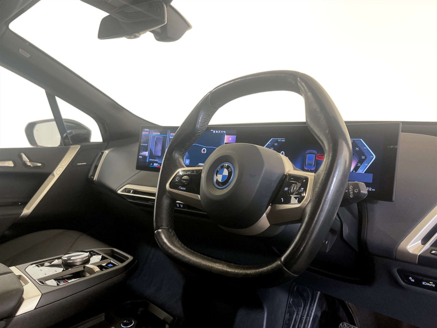 Used BMW iX 2022 for sale - 77591985: Photo 15