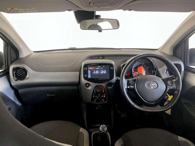 Used Toyota AYGO 2021 for sale - 76580742: Photo 3