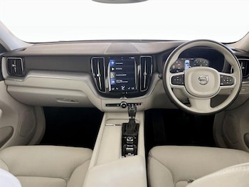 Used Volvo XC60 2019 for sale - 75912695: Photo