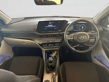 Used Hyundai i20 2023 for sale - 78702842: Photo