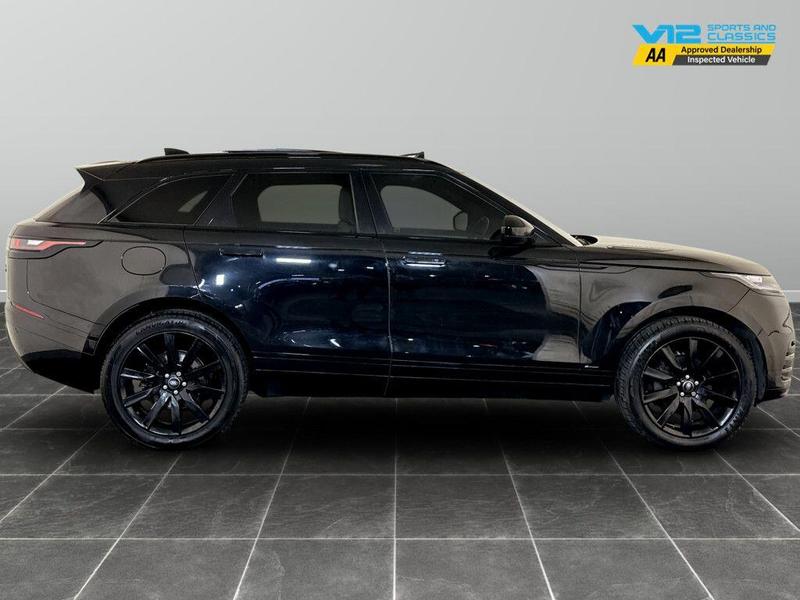 Used Land Rover Range Rover Velar 2017 for sale - 76534375: Photo 11