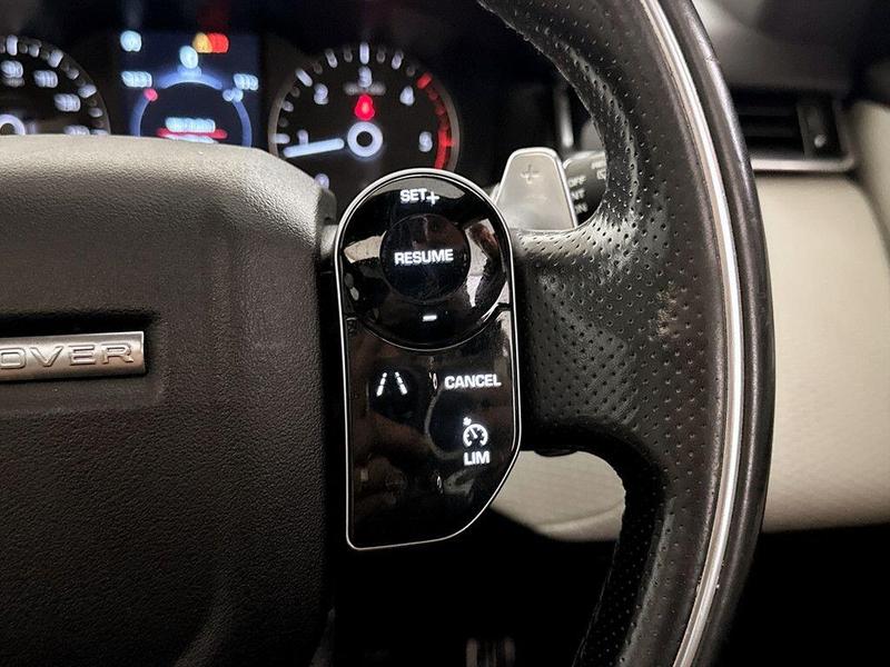 Used Land Rover Range Rover Velar 2017 for sale - 76534375: Photo 19