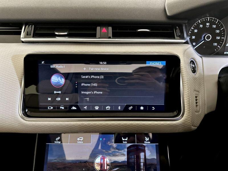 Used Land Rover Range Rover Velar 2017 for sale - 76534375: Photo 22