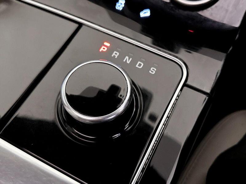 Used Land Rover Range Rover Velar 2017 for sale - 76534375: Photo 26