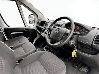 Used Vauxhall Movano 2023 for sale - 76271423: Photo