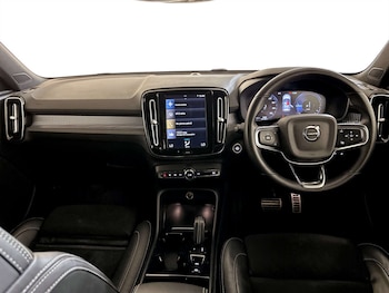 Used Volvo XC40 2021 for sale - 77408962: Photo