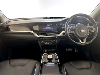Used Kia Niro 2021 for sale - 77643236: Photo