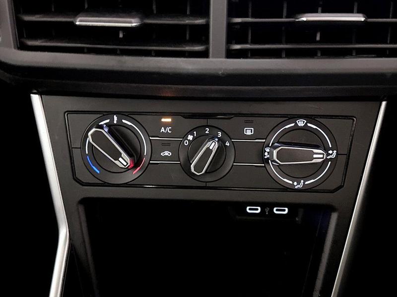 Used Volkswagen Polo 2022 for sale - 76703148: Photo 25