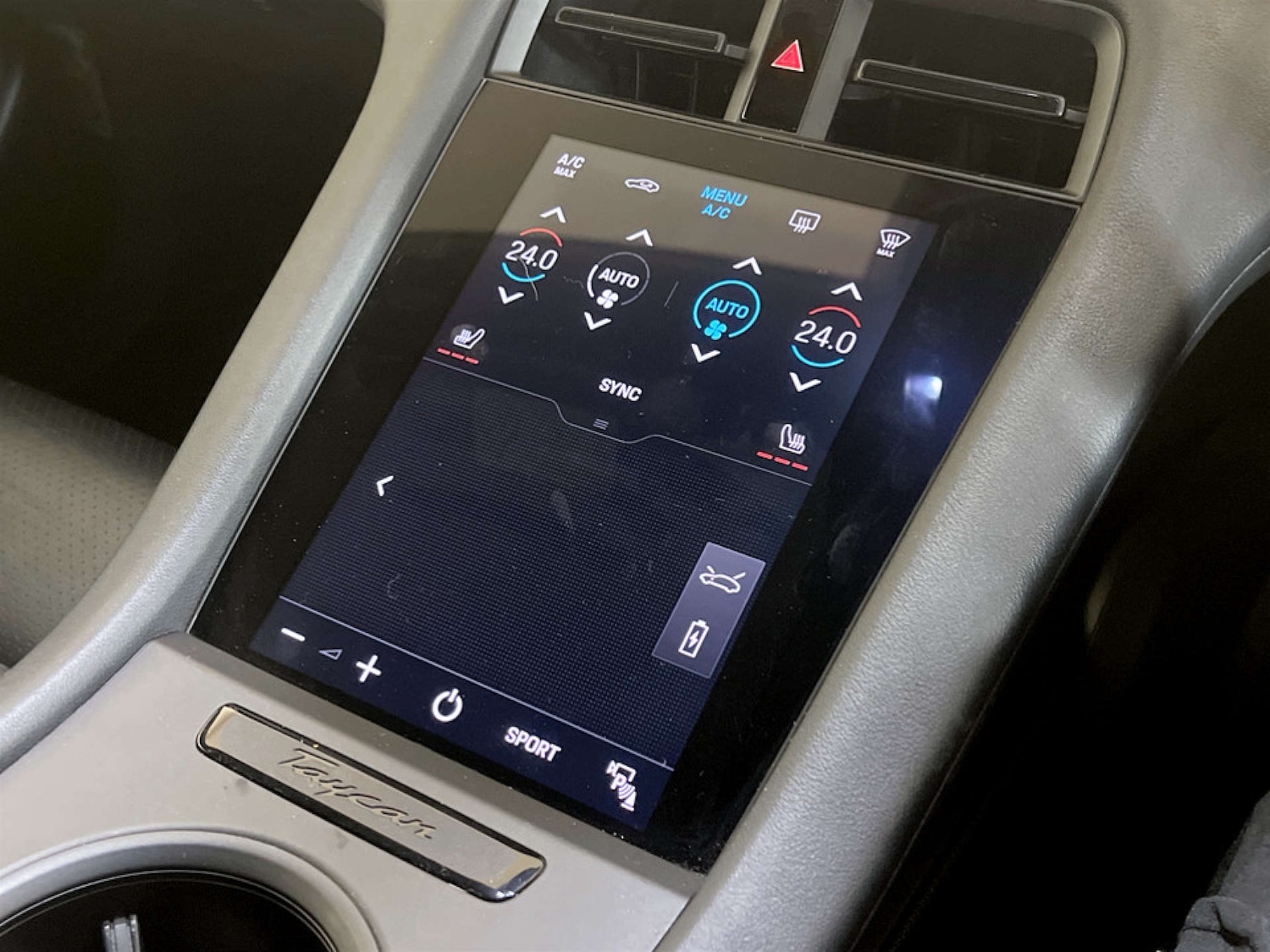 Used Porsche Taycan 2022 for sale - 77452538: Photo 27