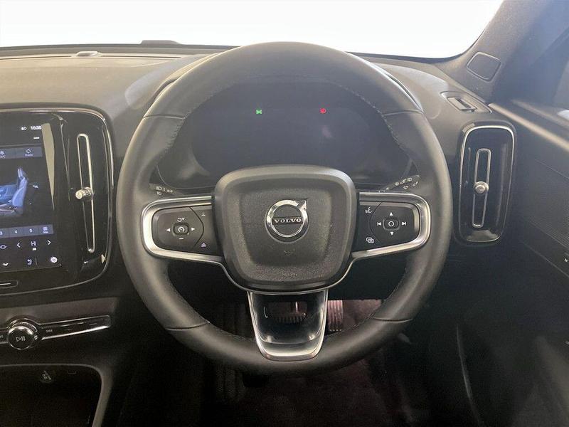 Used Volvo XC40 2022 for sale - 76382226: Photo 16