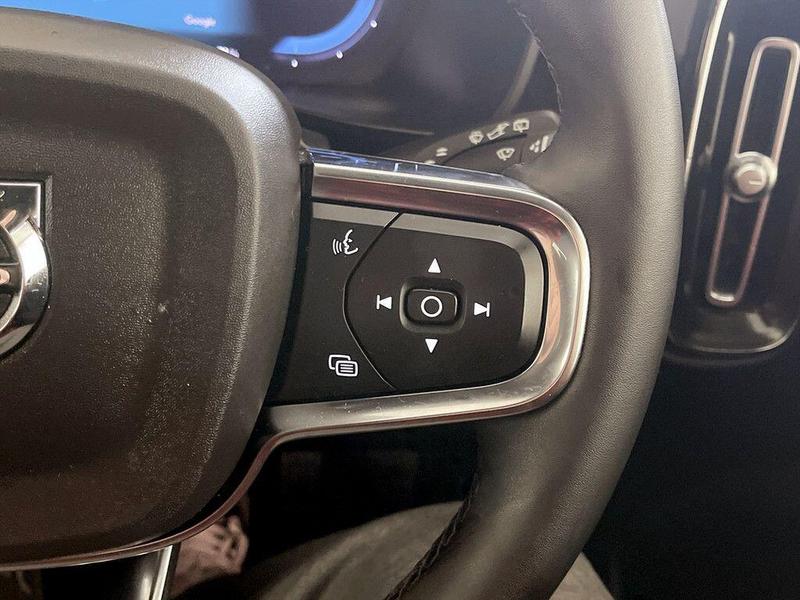 Used Volvo XC40 2022 for sale - 76382226: Photo 19