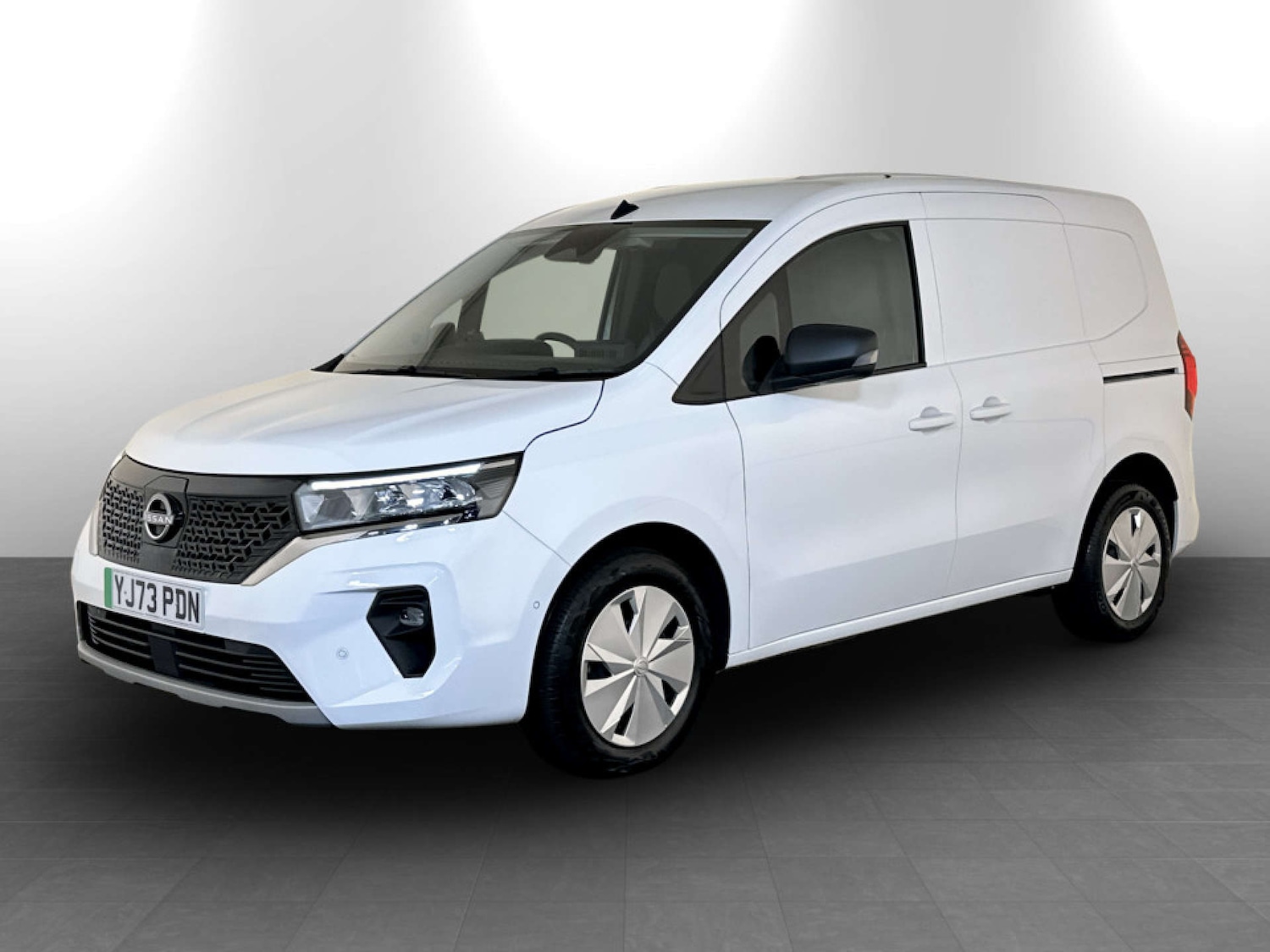 Used Nissan Other 2023 for sale - 77406111: Photo 5