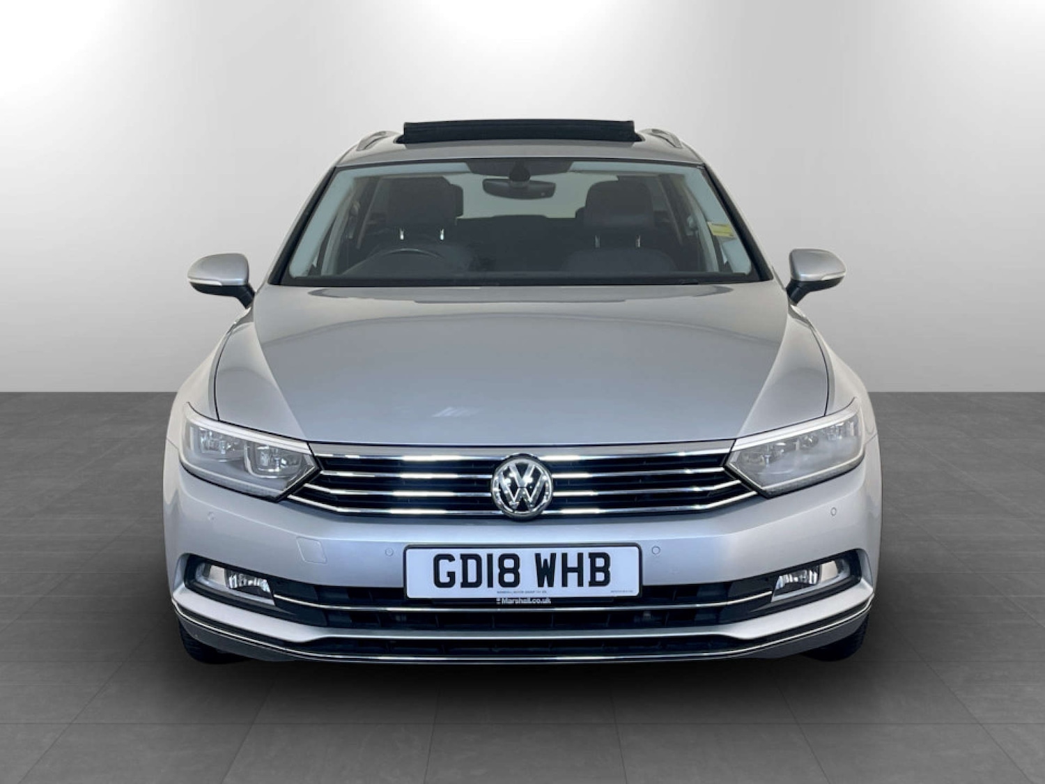 Used Volkswagen Passat 2018 for sale - 77368180: Photo 5