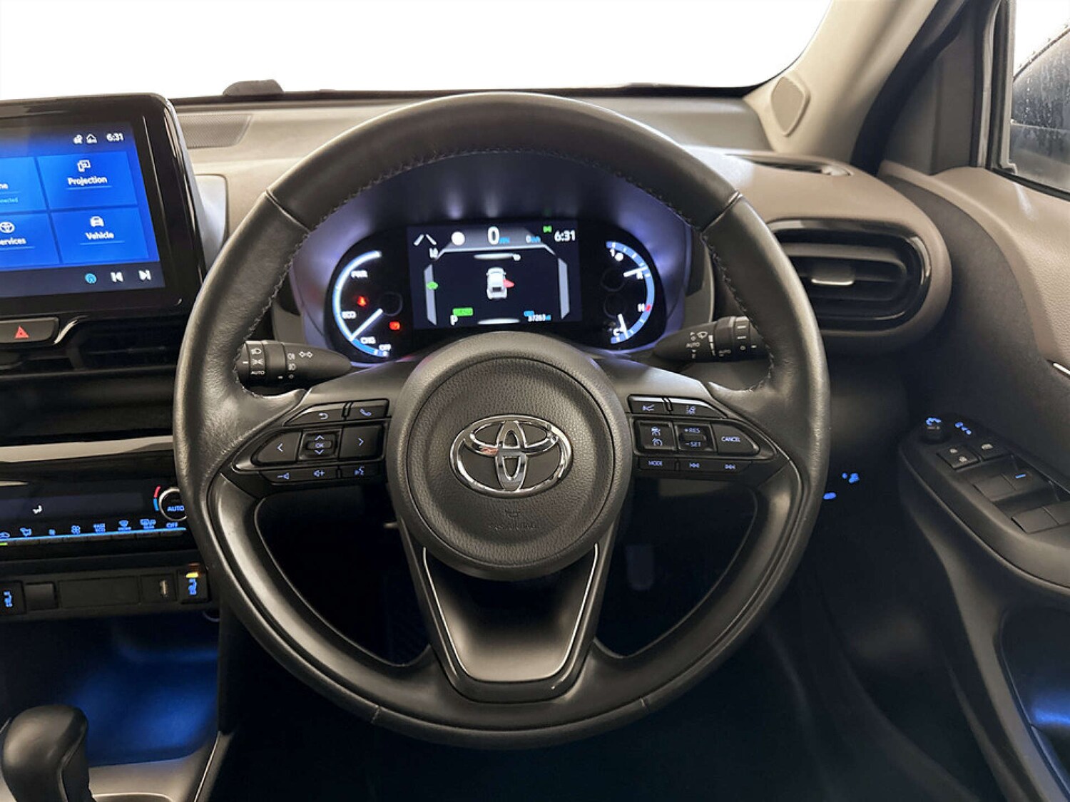 Used Toyota Yaris Cross 2023 for sale - 77581161: Photo 16