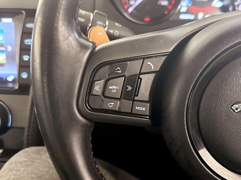 Used Jaguar F-Type 2016 for sale - 77100690: Photo 19