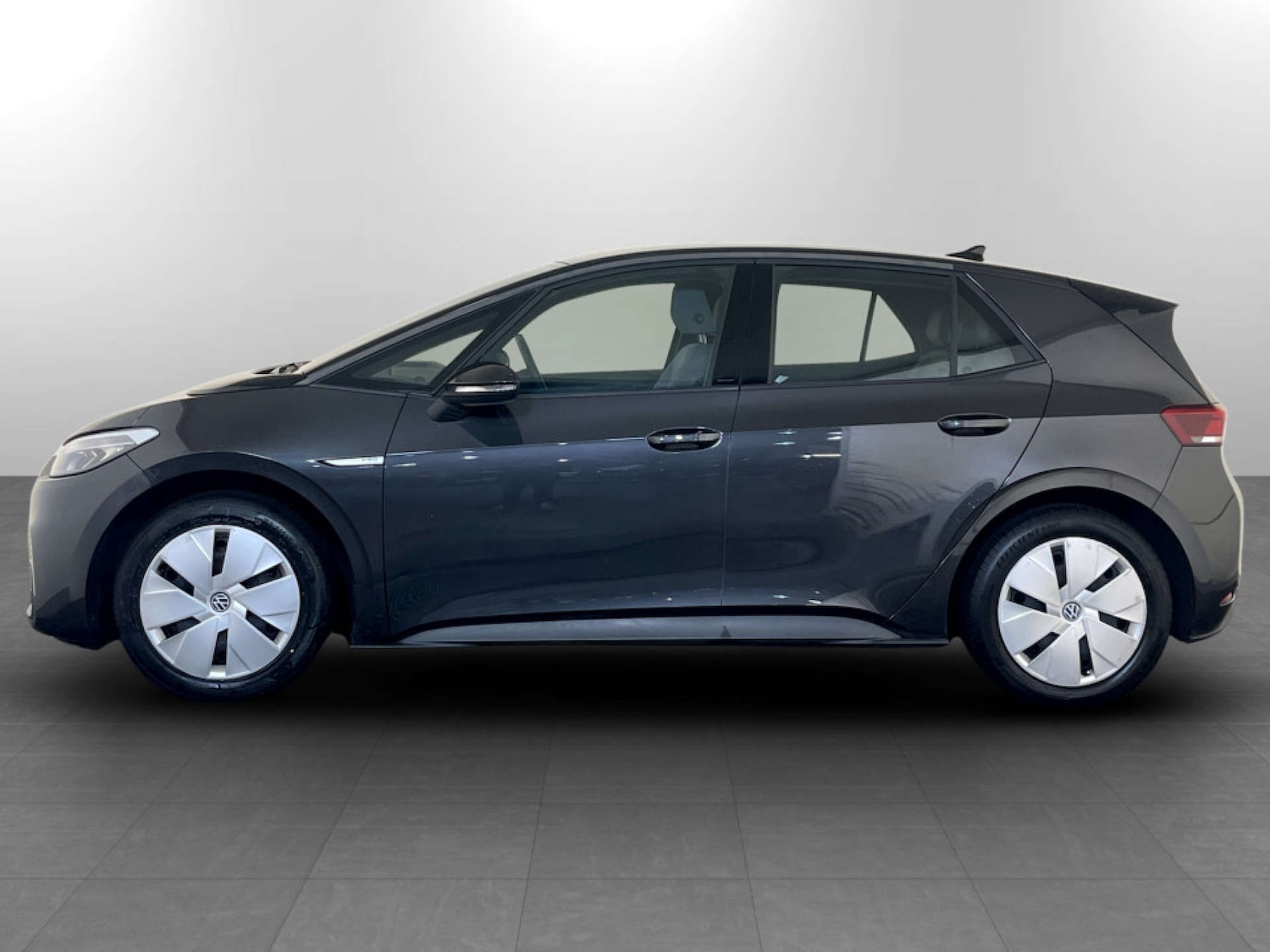 Used Volkswagen ID.3 2023 for sale - 77650538: Photo 7