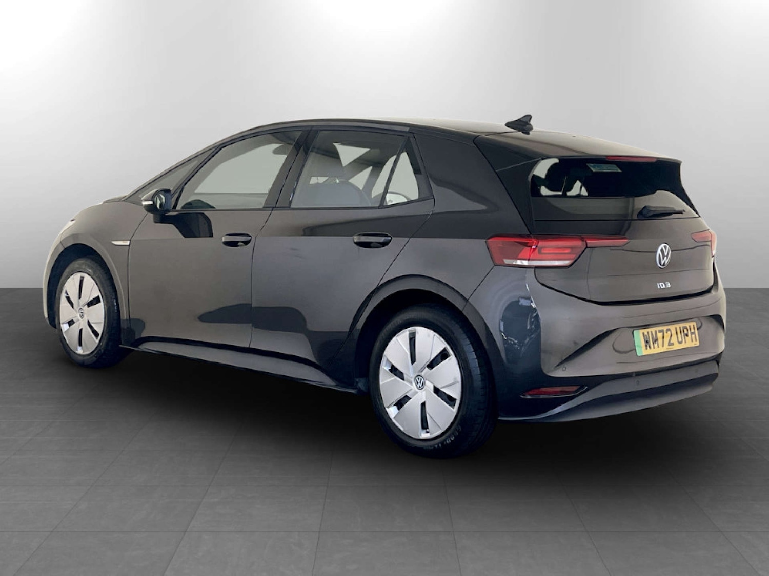 Used Volkswagen ID.3 2023 for sale - 77650538: Photo 8