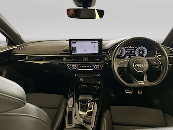 Used Audi A4 Avant 2022 for sale - 79105325: Photo