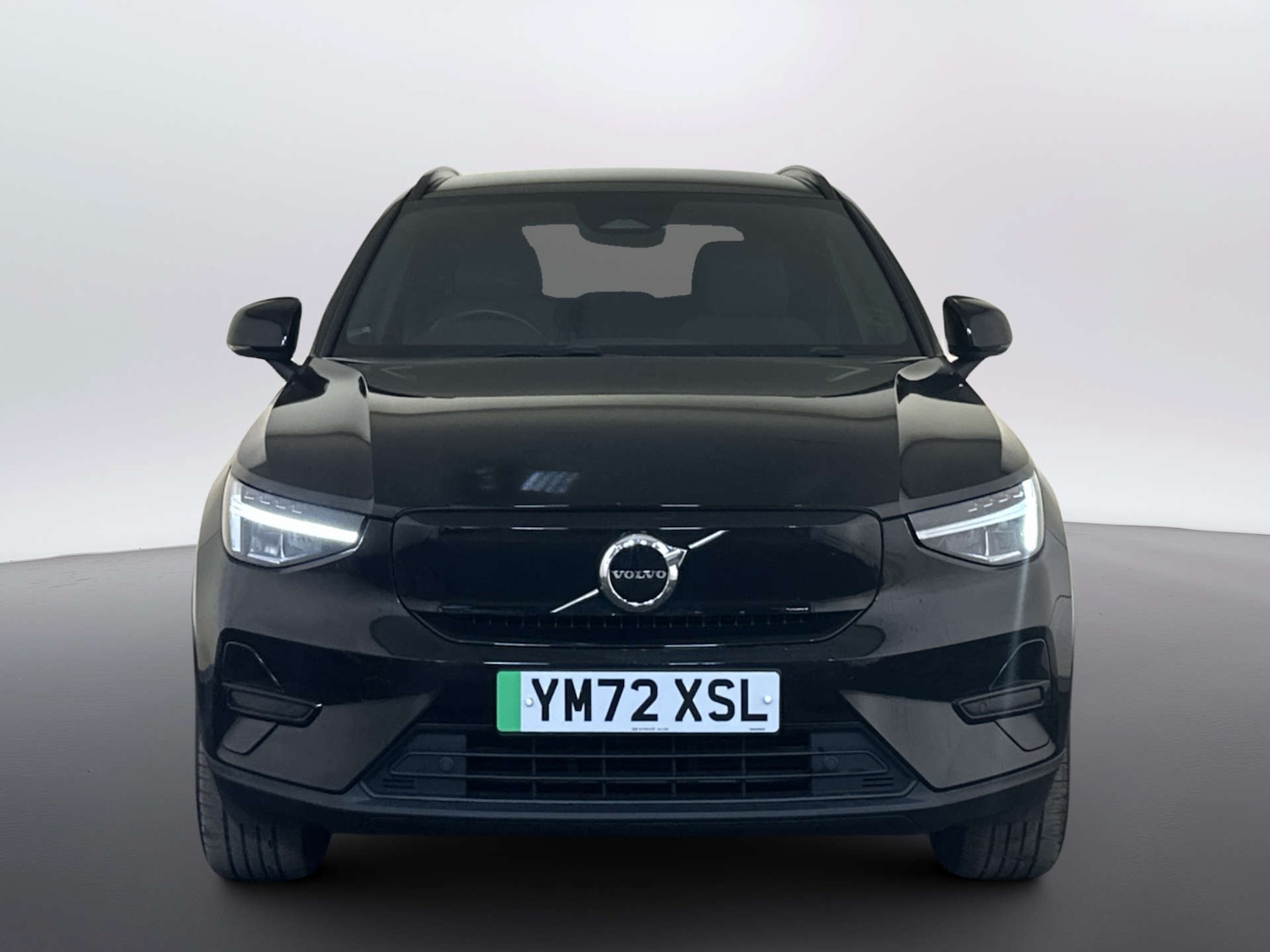 Used Volvo XC40 2023 for sale - 77945408: Photo 5